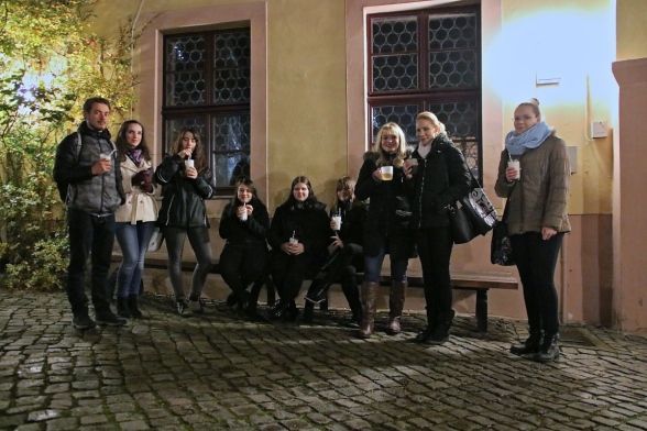 Schülerzeitung AG - Auftritt Oberstufenchor im Restaurant 'Zum Händel' [19.12.2018] (19)